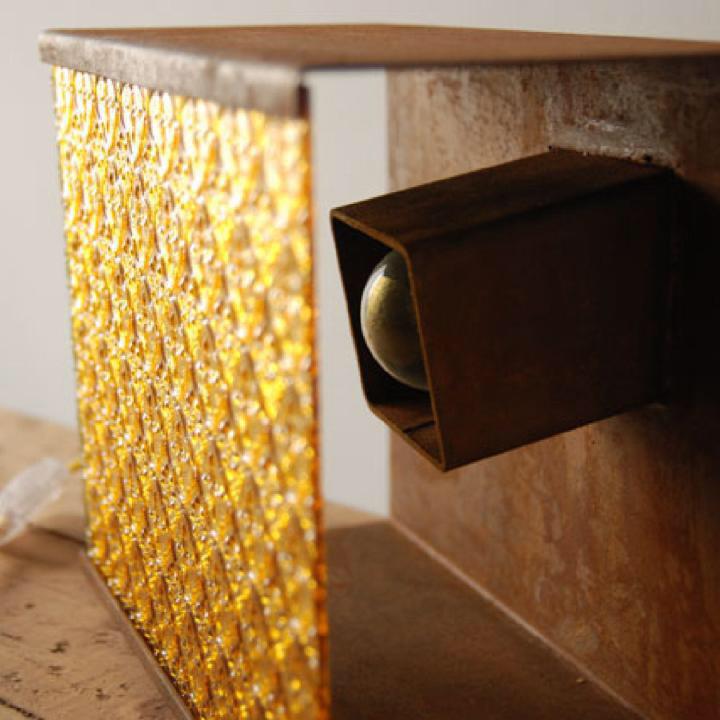 Lámpara de mesa
