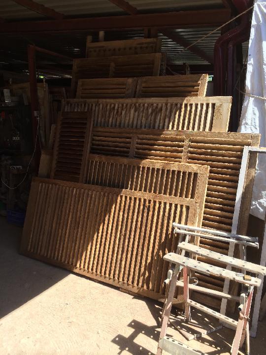 Contraventanas de lamas