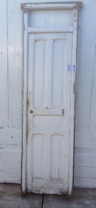 Puerta interior opaca con sobreventana