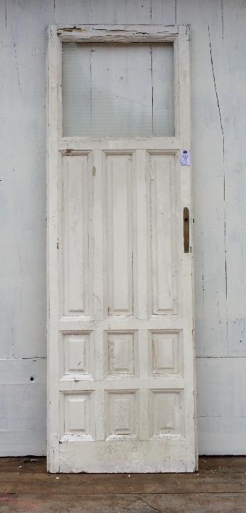 Puerta interior cristalera