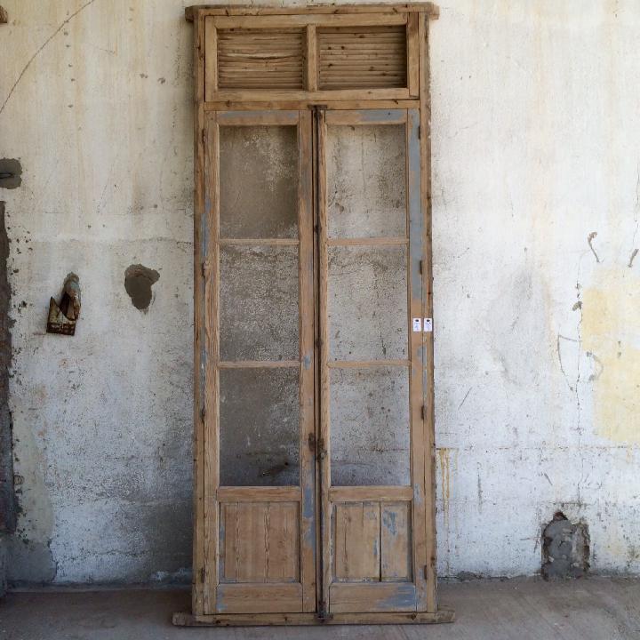 Ventana de 2 hojas con sobreventana