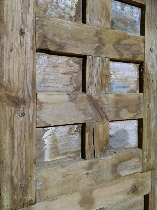 Puerta exterior opaca