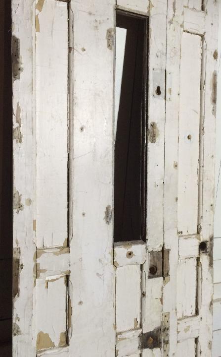 Puerta exterior cristalera