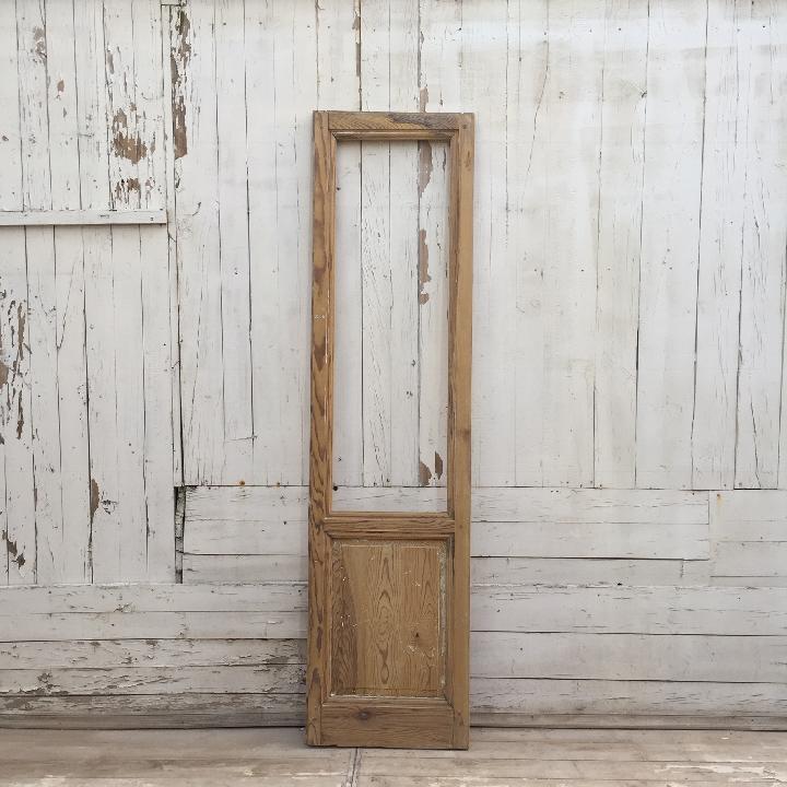 Puerta interior cristalera