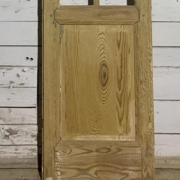Puerta interior cristalera