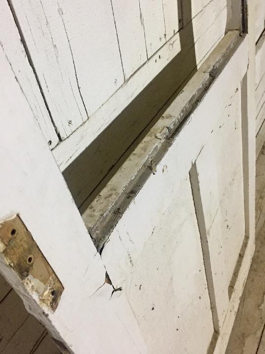 Puerta interior cristalera