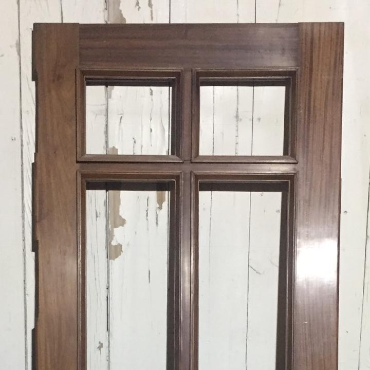 Puerta interior cristalera