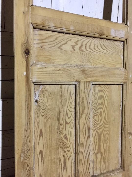 Puerta interior cristalera