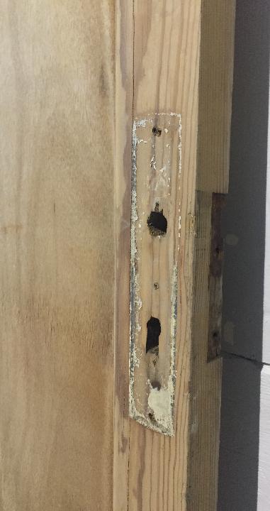 Puerta interior opaca