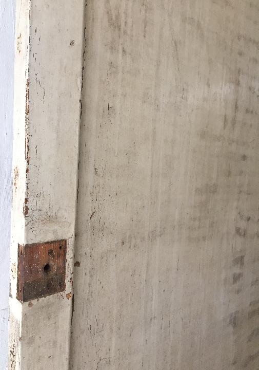 Puerta interior opaca