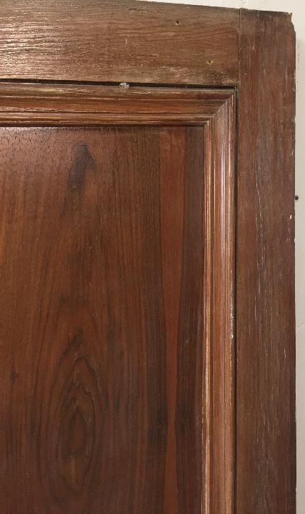 Puerta interior opaca