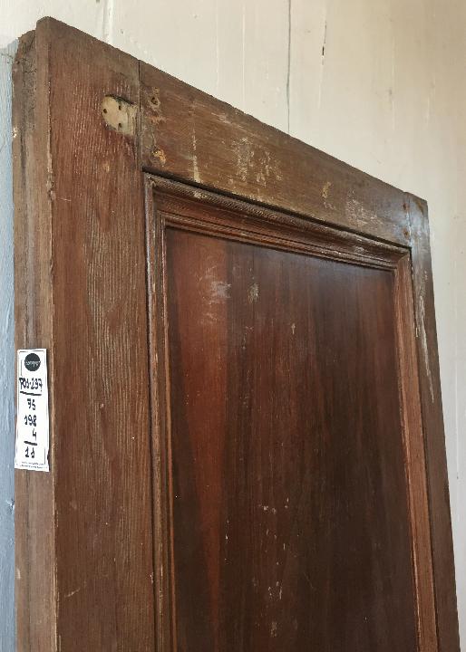 Puerta interior opaca