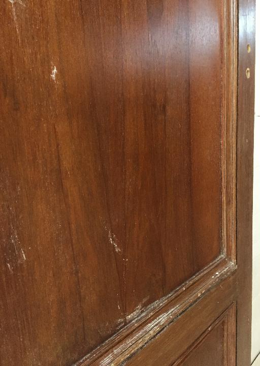 Puerta interior opaca