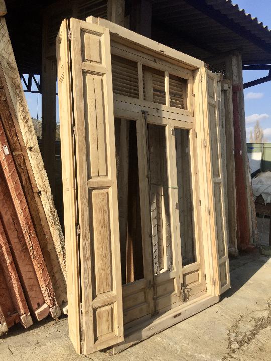 Ventana de 3 hojas con sobreventana