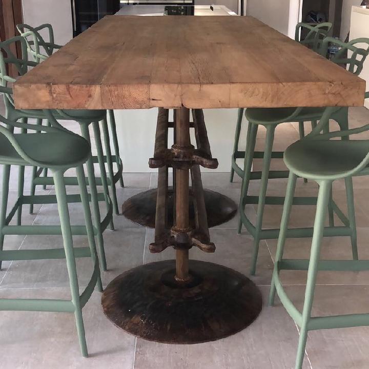 Pie de mesa