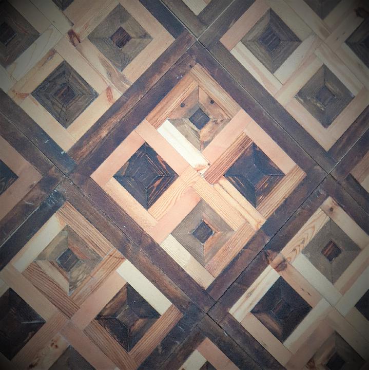 Baldosa de pino Soria