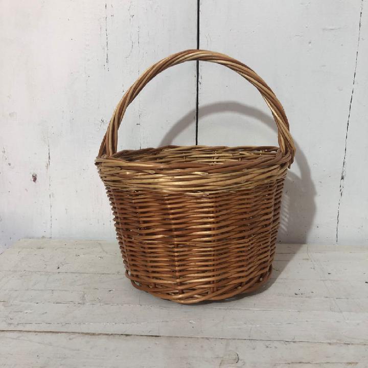 Cesta de Mimbre Torres. 