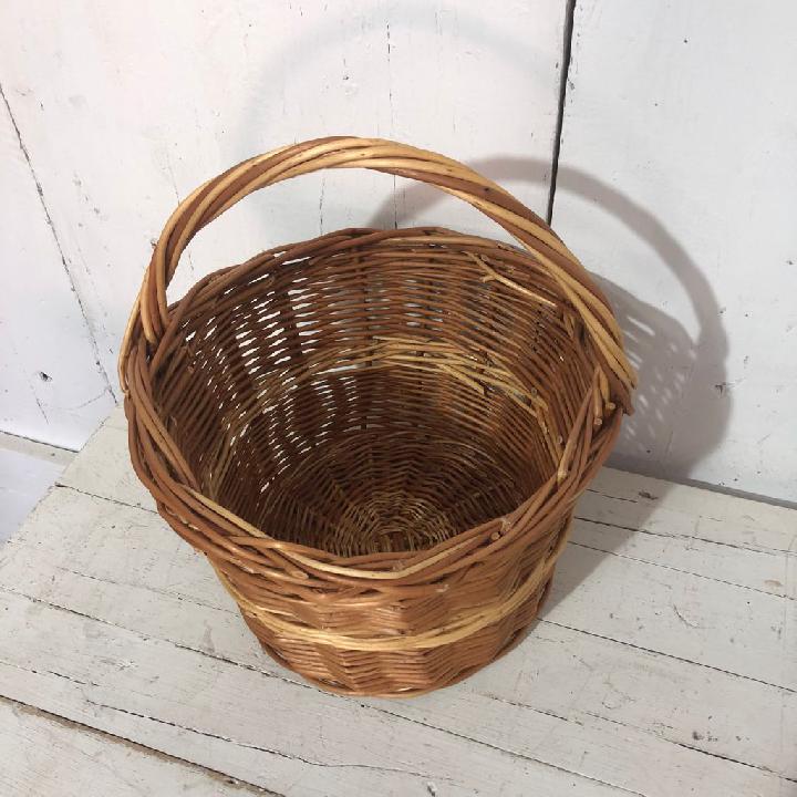 Cesta de Mimbre Torres 2. 