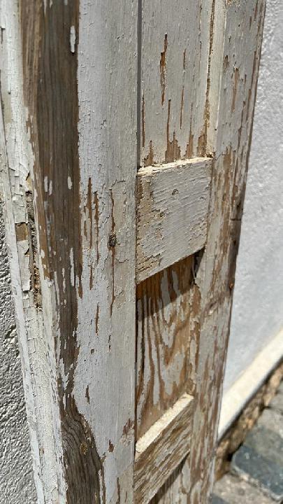 Contraventana opaca