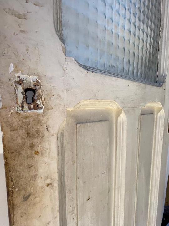 Puerta interior cristalera