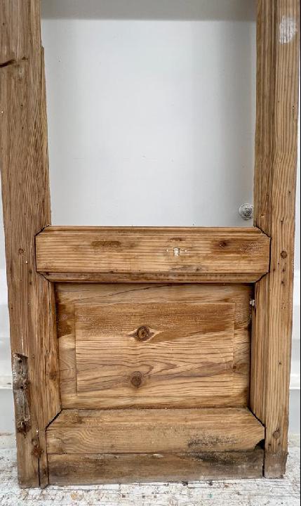 Puerta interior cristalera