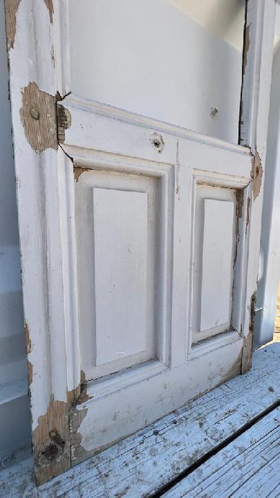 Puerta balconera