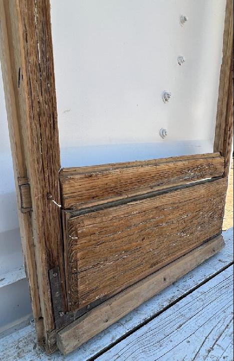 Puerta balconera