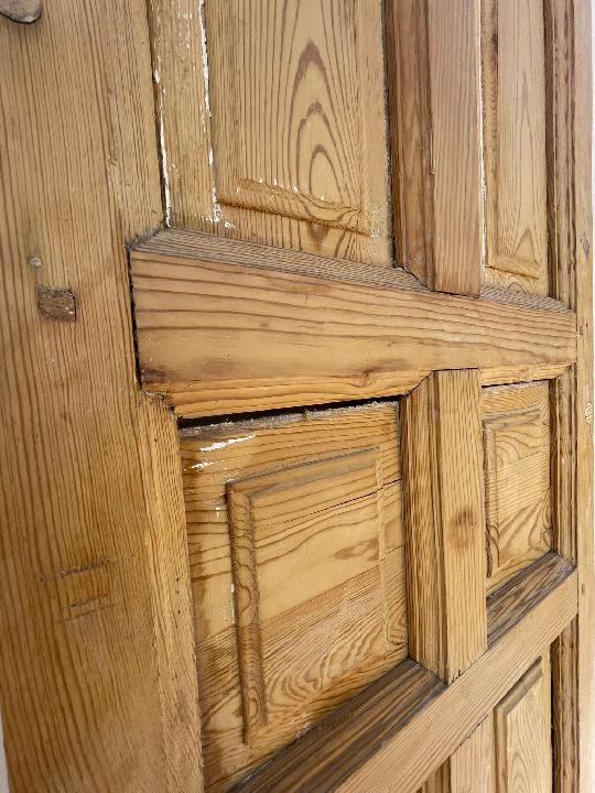 Puerta interior opaca