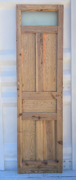 Puerta interior cristalera