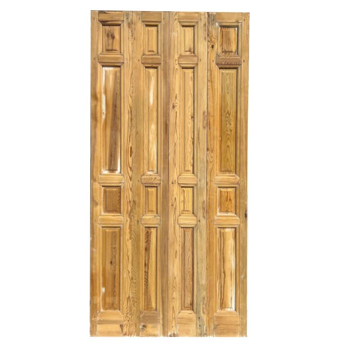 contraventana antigua de madera