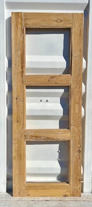 Puerta interior cristalera