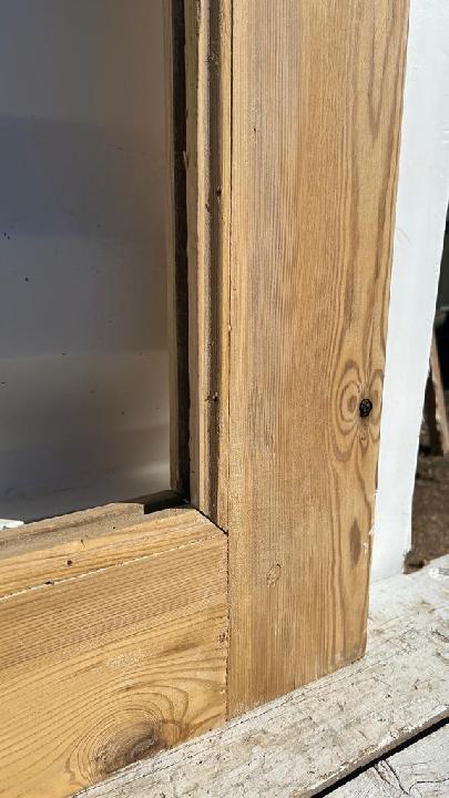 Puerta interior cristalera