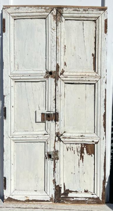Puerta exterior opaca