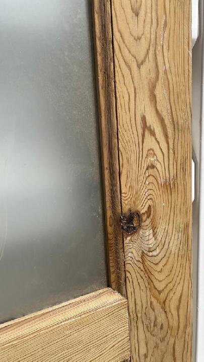 Puerta interior cristalera
