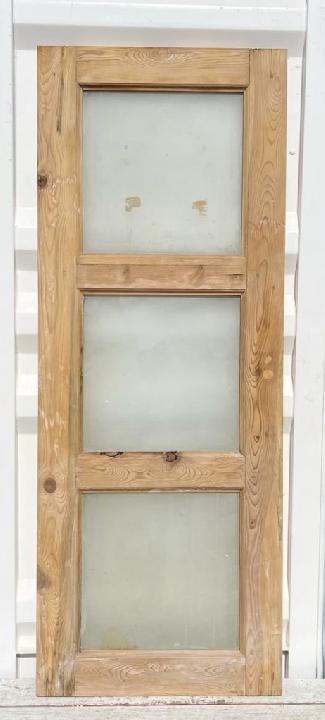 Puerta interior cristalera
