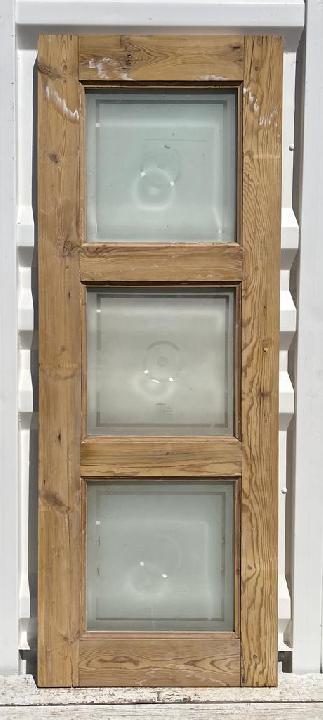 Puerta interior cristalera