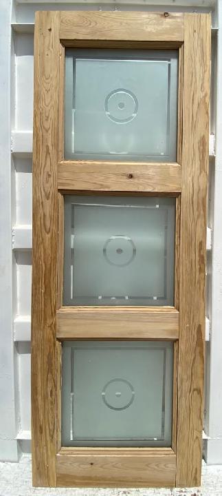 Puerta interior cristalera