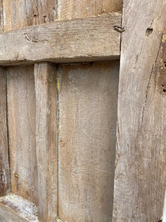 Puerta exterior opaca