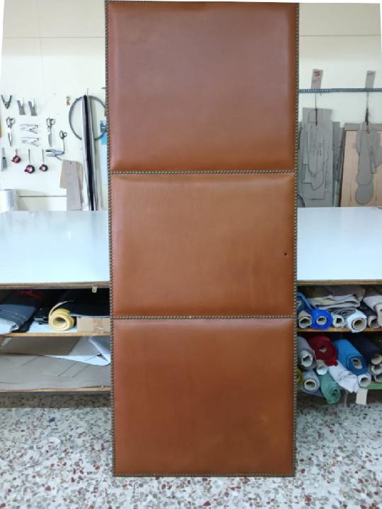 Puerta opaca tapizada