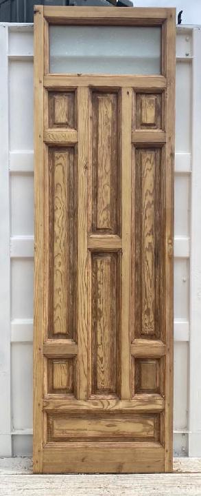 Puerta interior cristalera