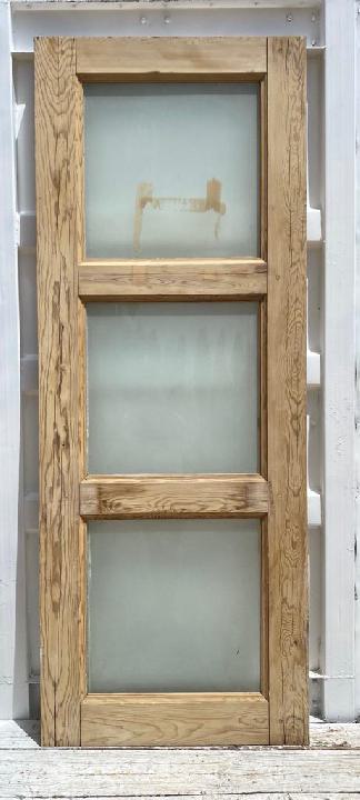 Puerta interior cristalera