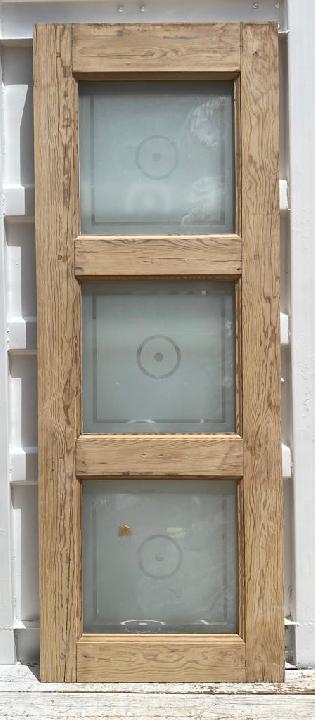 Puerta interior cristalera