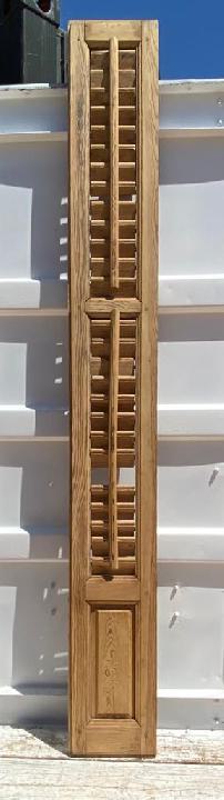 Contraventana de lamas