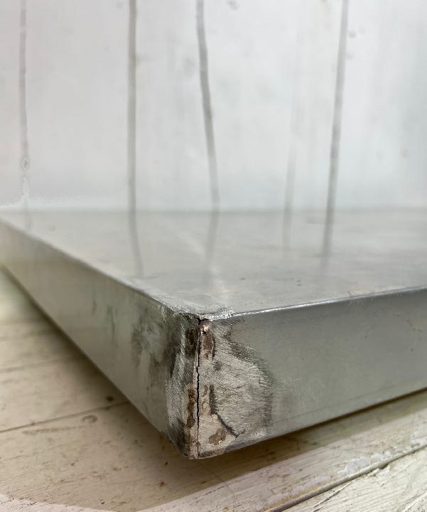 Tablero de mesa de zinc