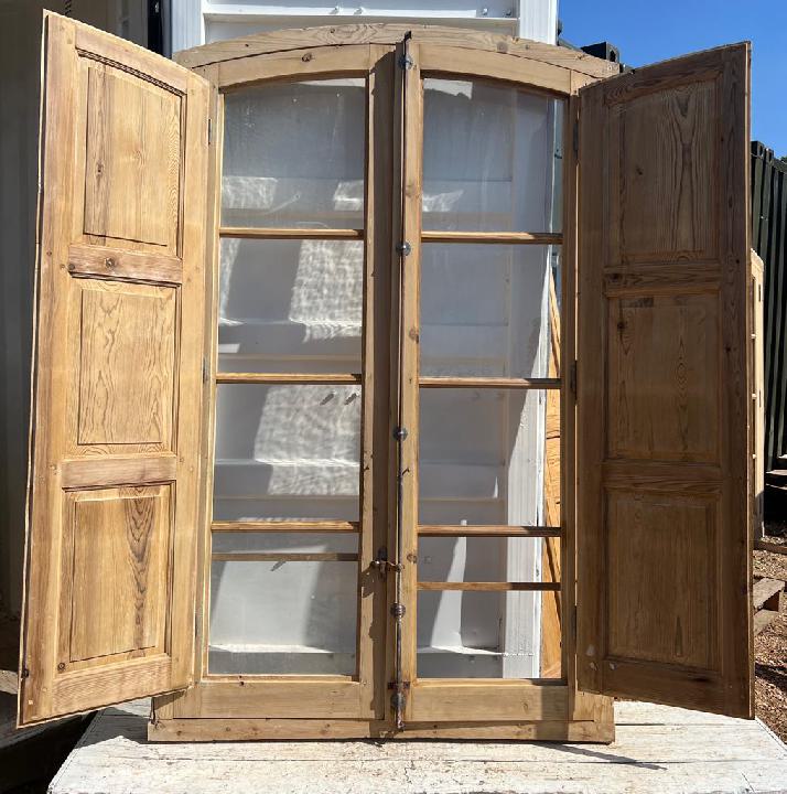 Ventana Huelgas. 