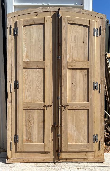 Ventana Huelgas. 