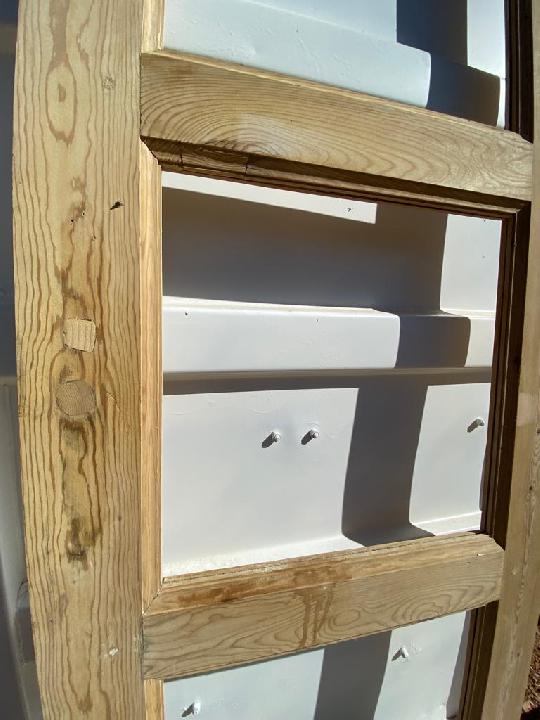 Puerta interior cristalera
