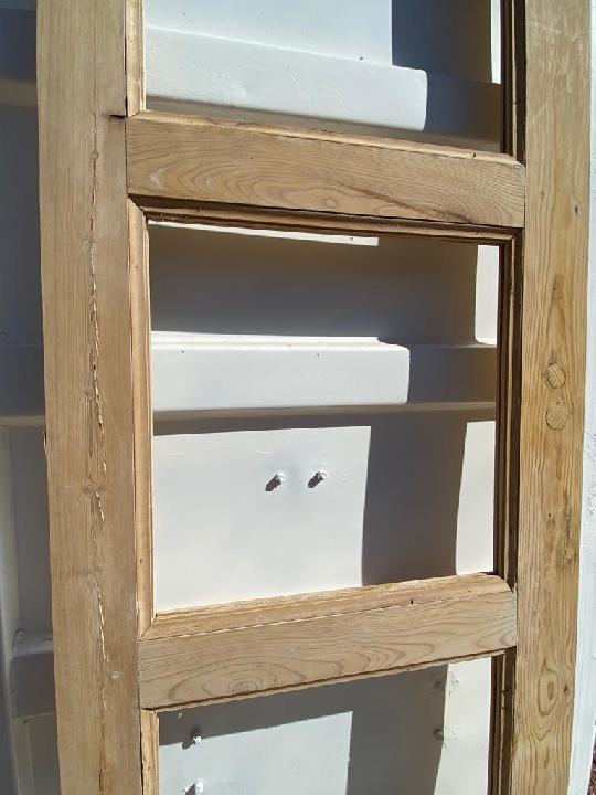 Puerta interior cristalera