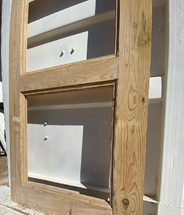 Puerta interior cristalera