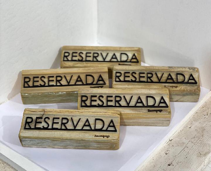 Cartelería reservado